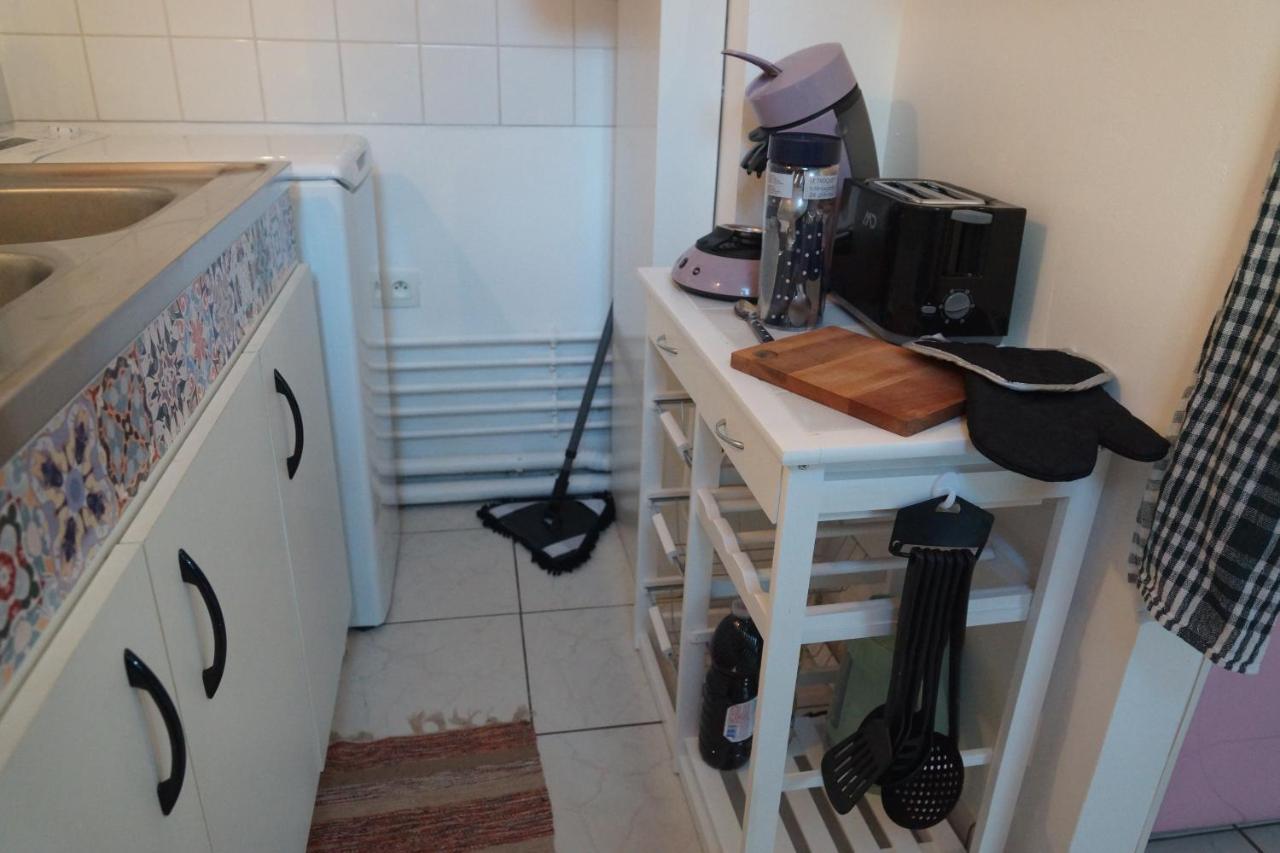 Le Pompidou T2 Pour 2 A 4 Pers Avec Parking Prive & Balcon Place Ney Angers Bagian luar foto